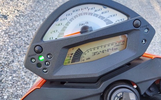 Gebrauchtmotorrad Kawasaki ER-6n - Bild 5 Gebrauchtmotorrad Kawasaki ER-6n - Bild 5