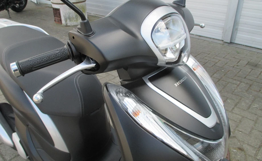 Offer Honda SH125 Bild 8: Offer Honda SH125