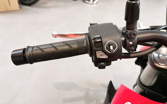 Neufahrzeug Honda CB1000 Hornet - Bild 10