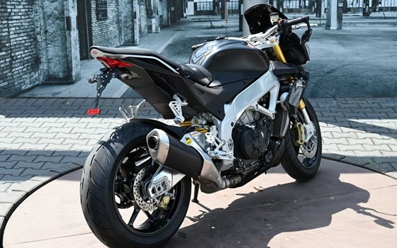 Gebrauchtmotorrad Aprilia Tuono V4 R APRC - Bild 12