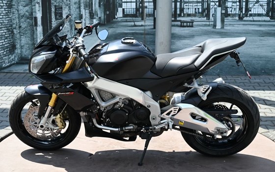 Gebrauchtmotorrad Aprilia Tuono V4 R APRC - Bild 9