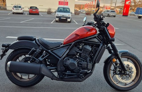 Neumotorrad Honda CMX1100 Rebel SE