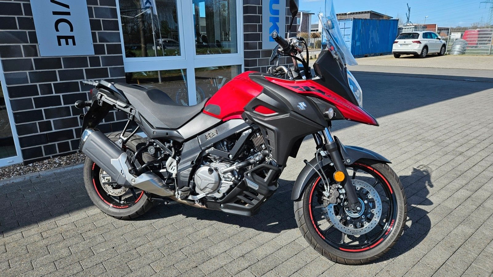 Suzuki V-Strom 650