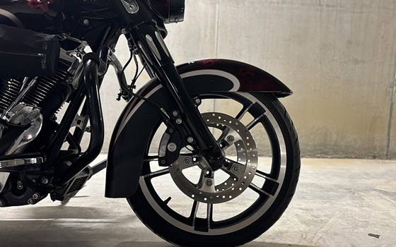 Gebrauchtmotorrad Harley-Davidson Touring Street Glide Special FLHXS - Bild 7