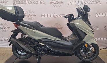 Honda Forza 350