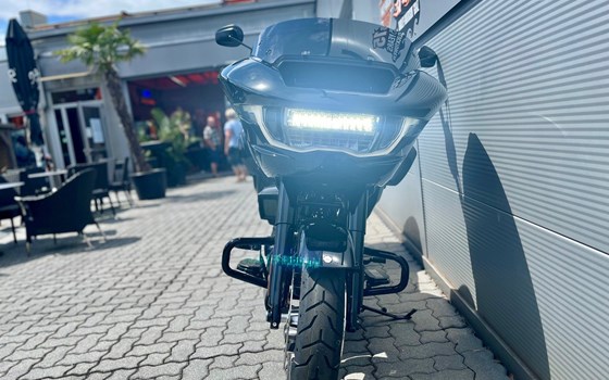Neufahrzeug Harley-Davidson Road Glide FLTRX - Bild 6 Neufahrzeug Harley-Davidson Road Glide FLTRX - Bild 6