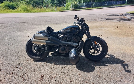 Gebrauchtmotorrad Harley-Davidson Sportster S RH1250S - Bild 15 Gebrauchtmotorrad Harley-Davidson Sportster S RH1250S - Bild 15