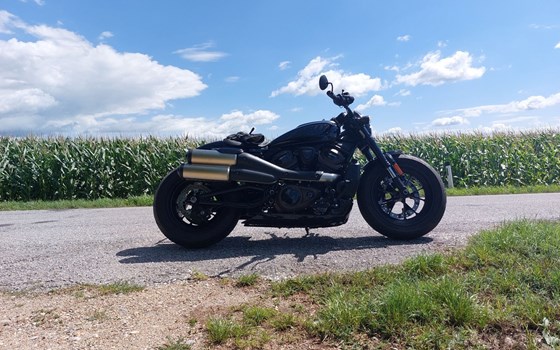 Gebrauchtmotorrad Harley-Davidson Sportster S RH1250S - Bild 18 Gebrauchtmotorrad Harley-Davidson Sportster S RH1250S - Bild 18