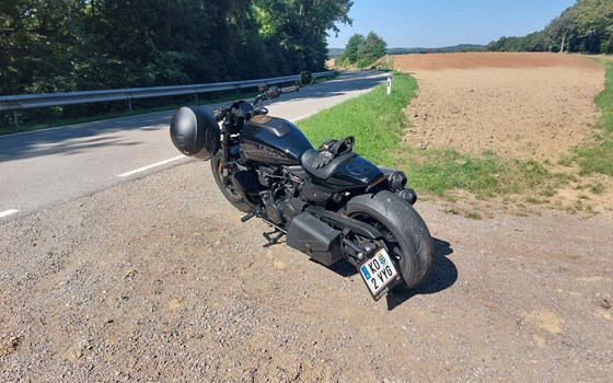 Gebrauchtmotorrad Harley-Davidson Sportster S RH1250S - Bild 19 Gebrauchtmotorrad Harley-Davidson Sportster S RH1250S - Bild 19