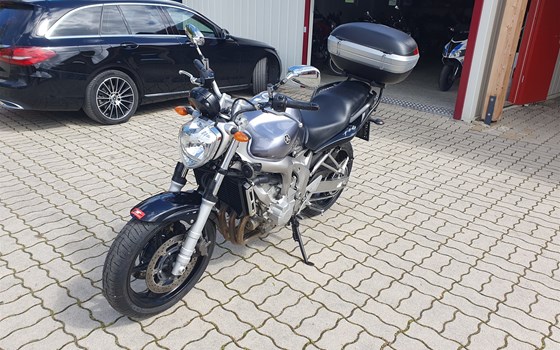 Gebrauchtmotorrad Yamaha FZ6 Fazer - Bild 2 Gebrauchtmotorrad Yamaha FZ6 Fazer - Bild 2