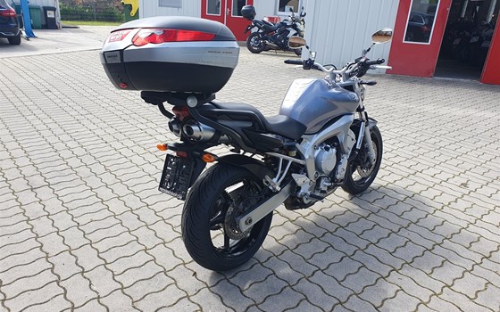 Gebrauchtmotorrad Yamaha FZ6 Fazer - Bild 4 Gebrauchtmotorrad Yamaha FZ6 Fazer - Bild 4