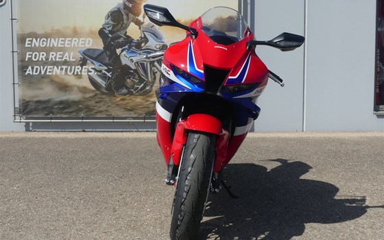 Neufahrzeug Honda CBR1000RR-R Fireblade - Bild 3