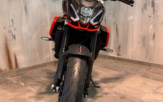 Neufahrzeug Aprilia Tuono 457 - Bild 3