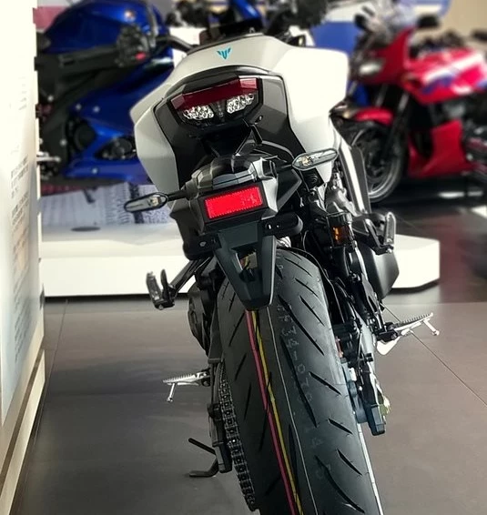 Angebot Yamaha MT-09 Y-AMT Bild 6: Angebot Yamaha MT-09 Y-AMT