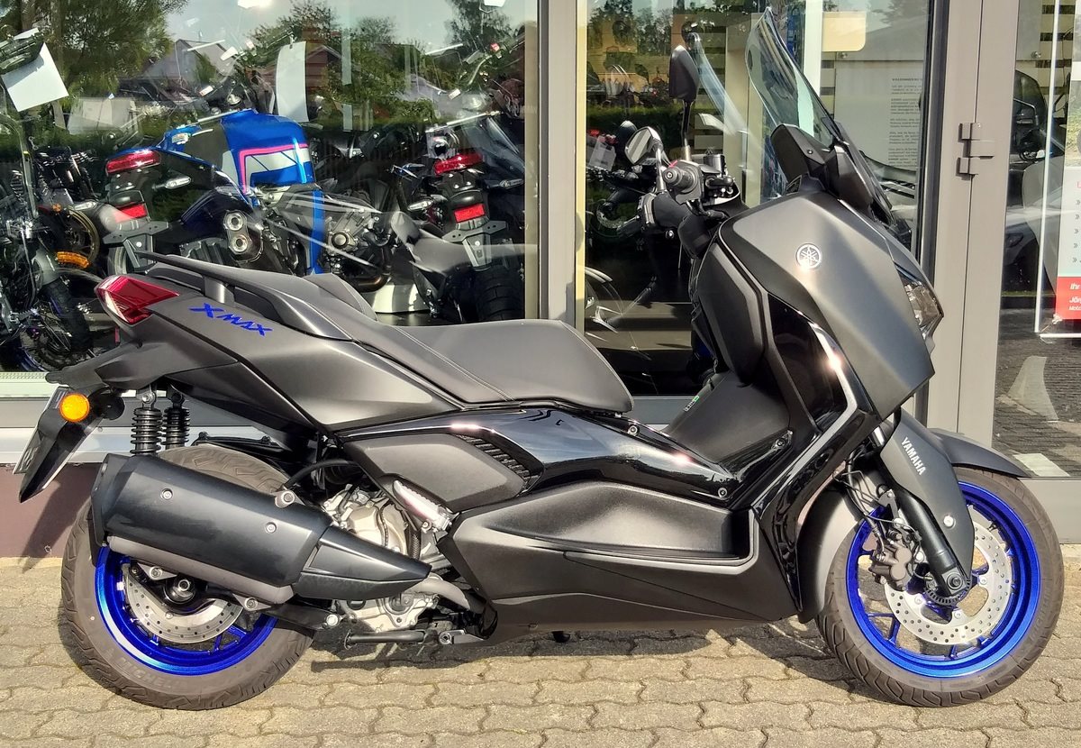 Yamaha XMAX 300