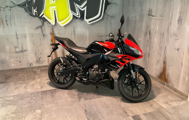 Aprilia Tuono 125