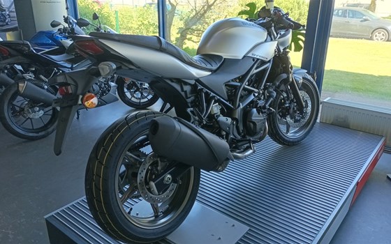 Gebrauchtmotorrad Suzuki SV650X - Bild 5