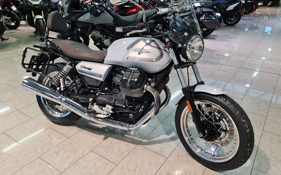 Gebrauchtmotorrad Moto Guzzi V7 Special - Bild 1 Gebrauchtmotorrad Moto Guzzi V7 Special - Bild 1