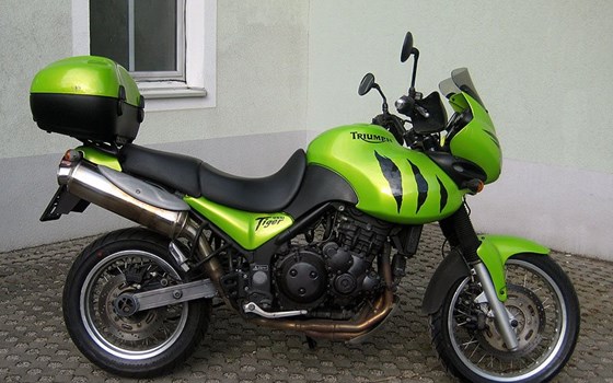 Gebrauchtmotorrad Triumph Tiger 955i - Bild 1 Gebrauchtmotorrad Triumph Tiger 955i - Bild 1