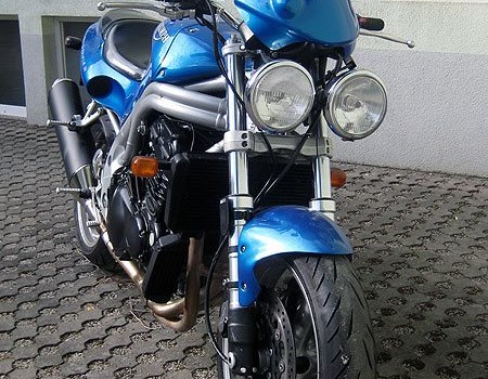 Gebrauchtmotorrad Triumph Speed Triple 955i - Bild 2 Gebrauchtmotorrad Triumph Speed Triple 955i - Bild 2