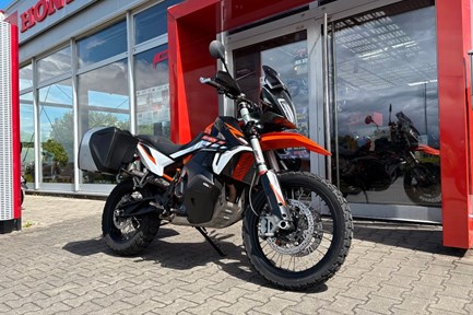 KTM 890 Adventure R