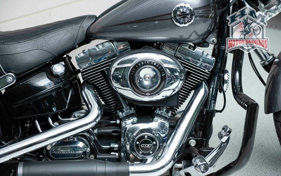 Gebrauchtmotorrad Harley-Davidson Softail Breakout FXSB - Bild 11
