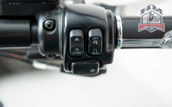 Gebrauchtmotorrad Harley-Davidson Softail Breakout FXSB - Bild 7