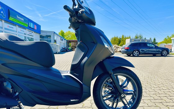 Neufahrzeug Piaggio Beverly 400 S - Bild 11