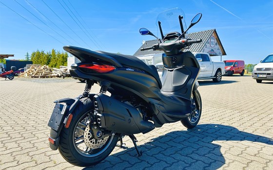 Neufahrzeug Piaggio Beverly 400 S - Bild 3