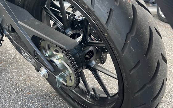 Gebrauchtmotorrad Suzuki GSX-S125 - Bild 7 Gebrauchtmotorrad Suzuki GSX-S125 - Bild 7
