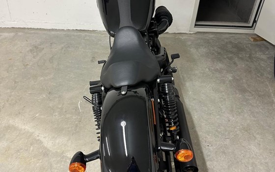 Gebrauchtmotorrad Harley-Davidson Dyna Low Rider S FXDLS - Bild 7 Gebrauchtmotorrad Harley-Davidson Dyna Low Rider S FXDLS - Bild 7