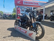 Honda CB125R