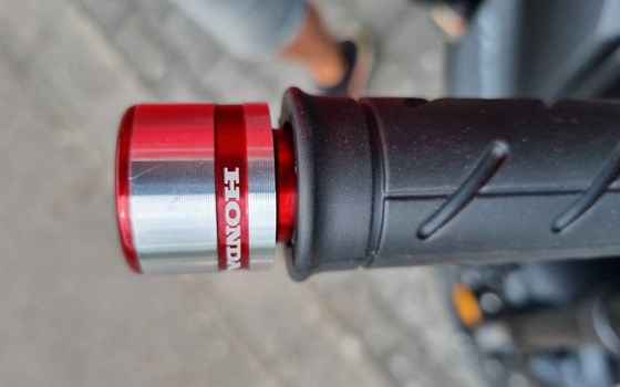 Gebrauchtmotorrad Honda CB750 Hornet - Bild 12