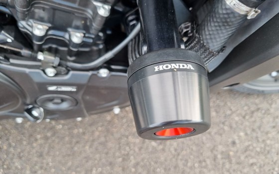 Gebrauchtmotorrad Honda CB750 Hornet - Bild 8