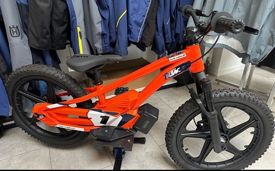 Neufahrzeug Husqvarna EE 1.20 - Bild 1