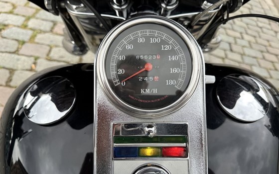 Gebrauchtmotorrad Harley-Davidson Softail Standard FXST - Bild 14