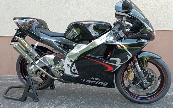 Gebrauchtmotorrad Aprilia RS 250 Replica/Racing - Bild 1 Gebrauchtmotorrad Aprilia RS 250 Replica/Racing - Bild 1