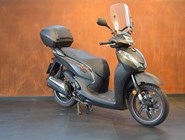 Honda SH300i