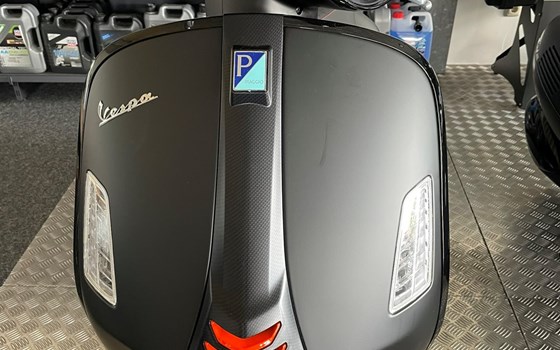 Neufahrzeug Vespa GTS 125 Super Sport - Bild 3