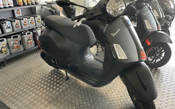 Neufahrzeug Vespa GTS 125 Super Sport - Bild 1