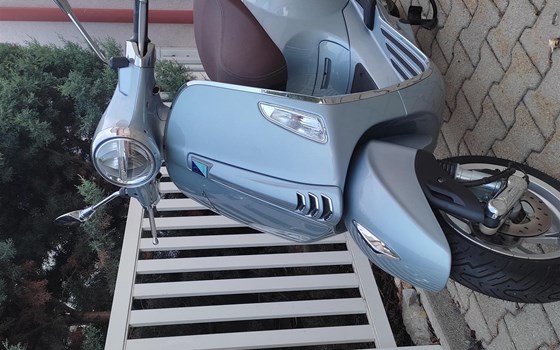 Gebrauchtmotorrad Vespa Primavera 50 - Bild 11 Gebrauchtmotorrad Vespa Primavera 50 - Bild 11