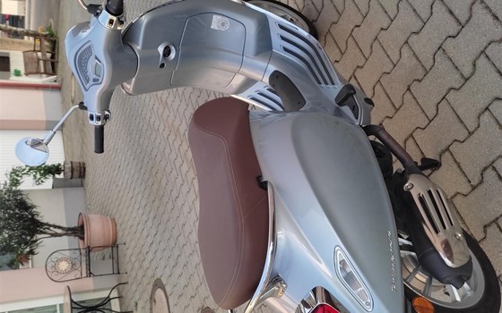 Gebrauchtmotorrad Vespa Primavera 50 - Bild 6 Gebrauchtmotorrad Vespa Primavera 50 - Bild 6