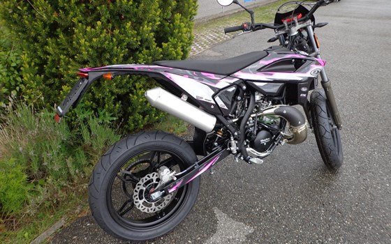 Neufahrzeug Beta RR 50 Motard - Bild 6