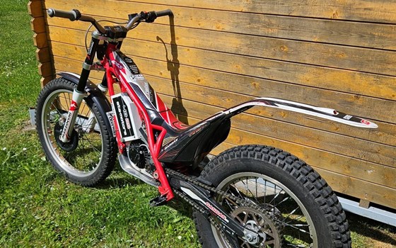 Gebrauchtmotorrad GASGAS TXE - Bild 4 Gebrauchtmotorrad GASGAS TXE - Bild 4