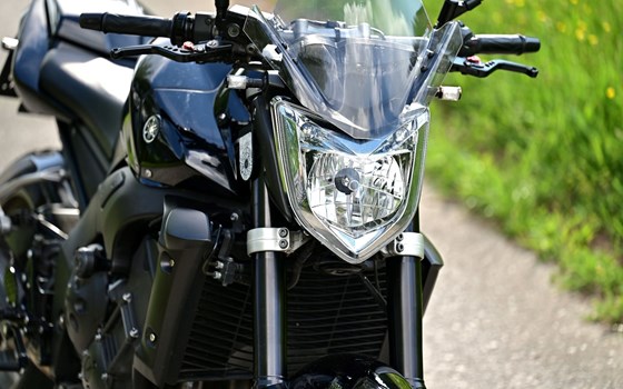 Gebrauchtmotorrad Yamaha FZ1 - Bild 13 Gebrauchtmotorrad Yamaha FZ1 - Bild 13