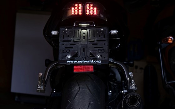 Gebrauchtmotorrad Yamaha FZ1 - Bild 5 Gebrauchtmotorrad Yamaha FZ1 - Bild 5