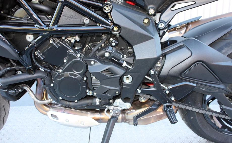 Angebot MV Agusta Dragster 800 R Bild 13: Angebot MV Agusta Dragster 800 R