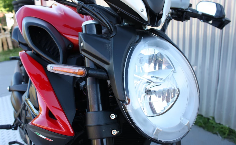 Angebot MV Agusta Dragster 800 R Bild 11: Angebot MV Agusta Dragster 800 R