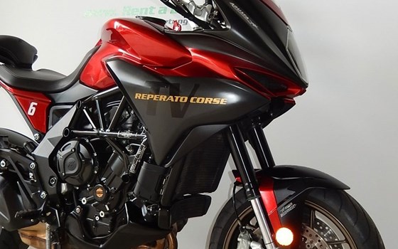 Gebrauchtmotorrad MV Agusta Turismo Veloce 800 Lusso - Bild 8
