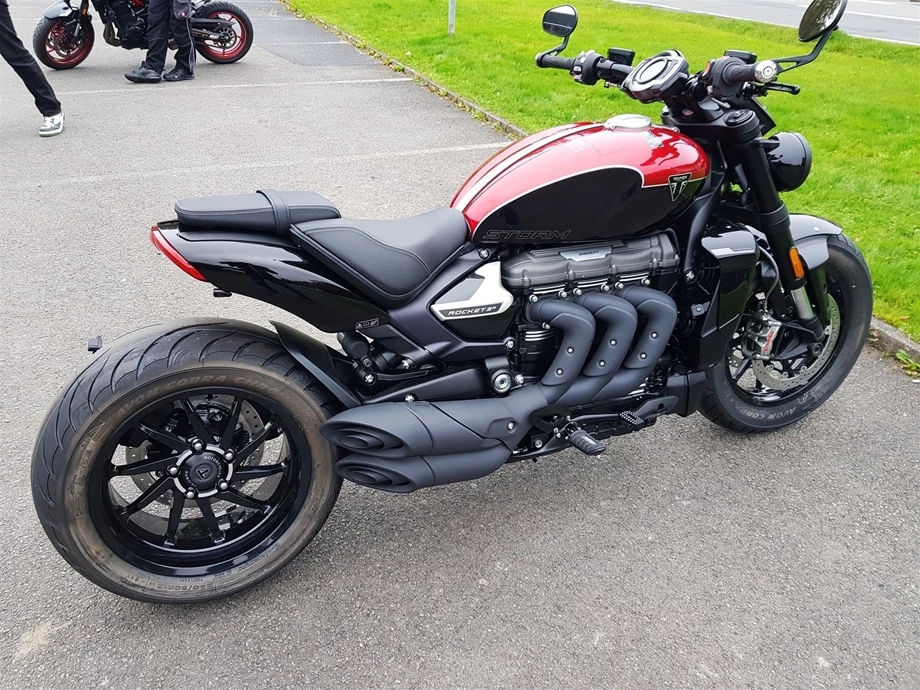 Angebot Triumph Rocket 3 Storm R Bild 1: Angebot Triumph Rocket 3 Storm R